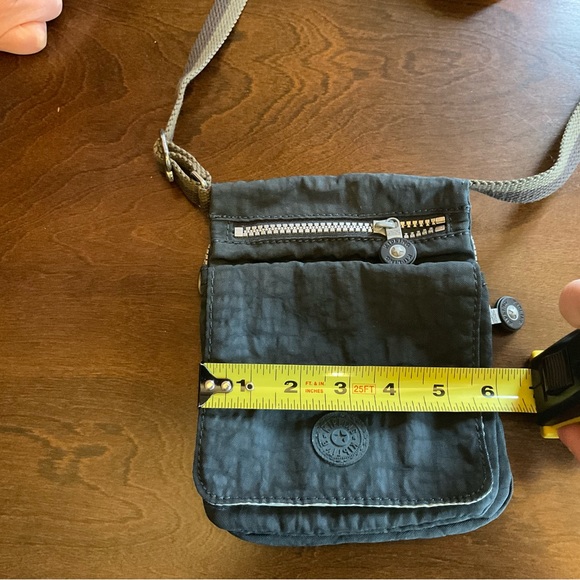 Small Kipling messenger bag - Picture 3 of 5